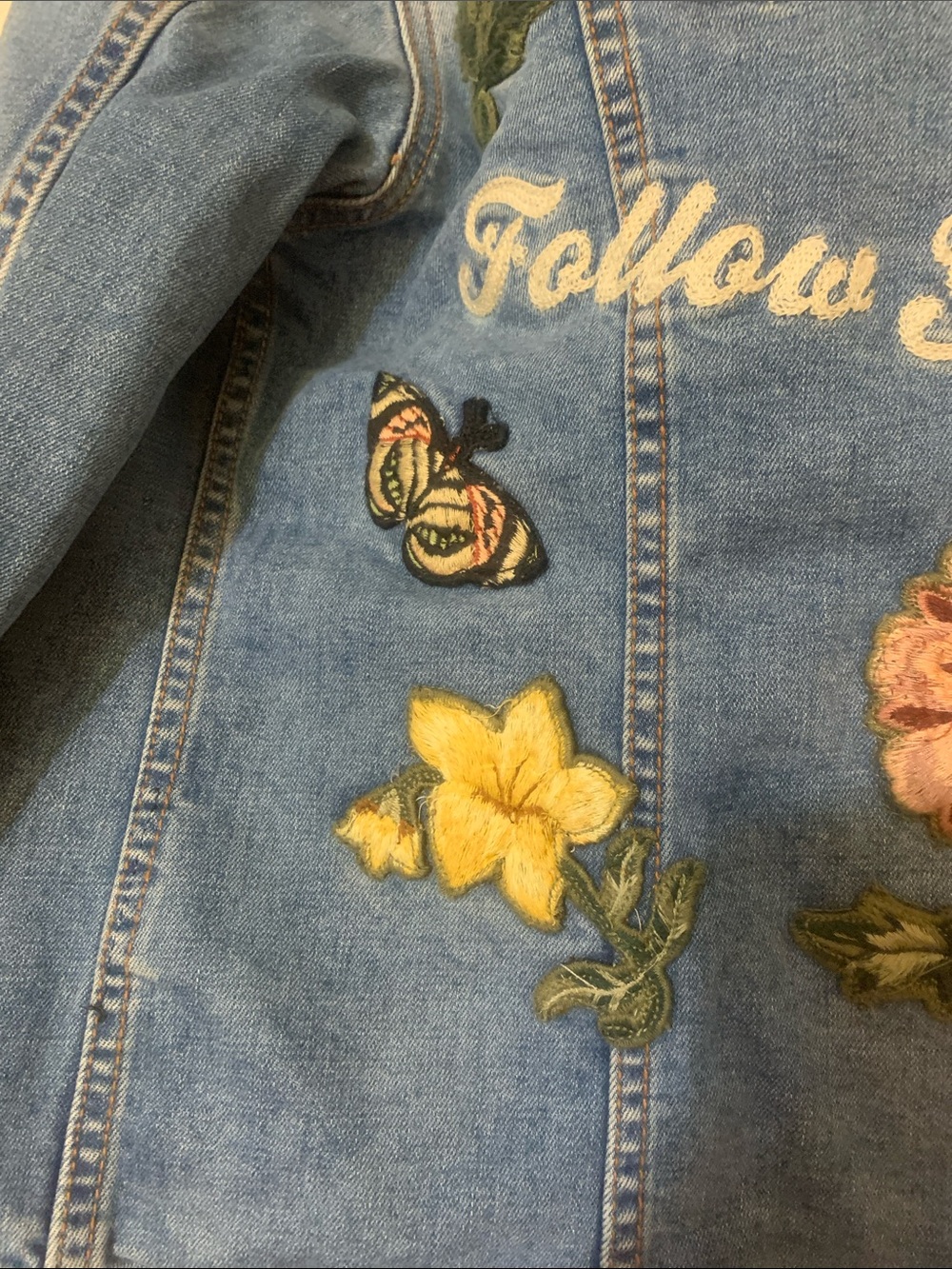 Blue Jean jacket. Tote 4 - Picture 6 of 9
